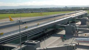 2.-Dublin-Airport-Pier-E-300×169